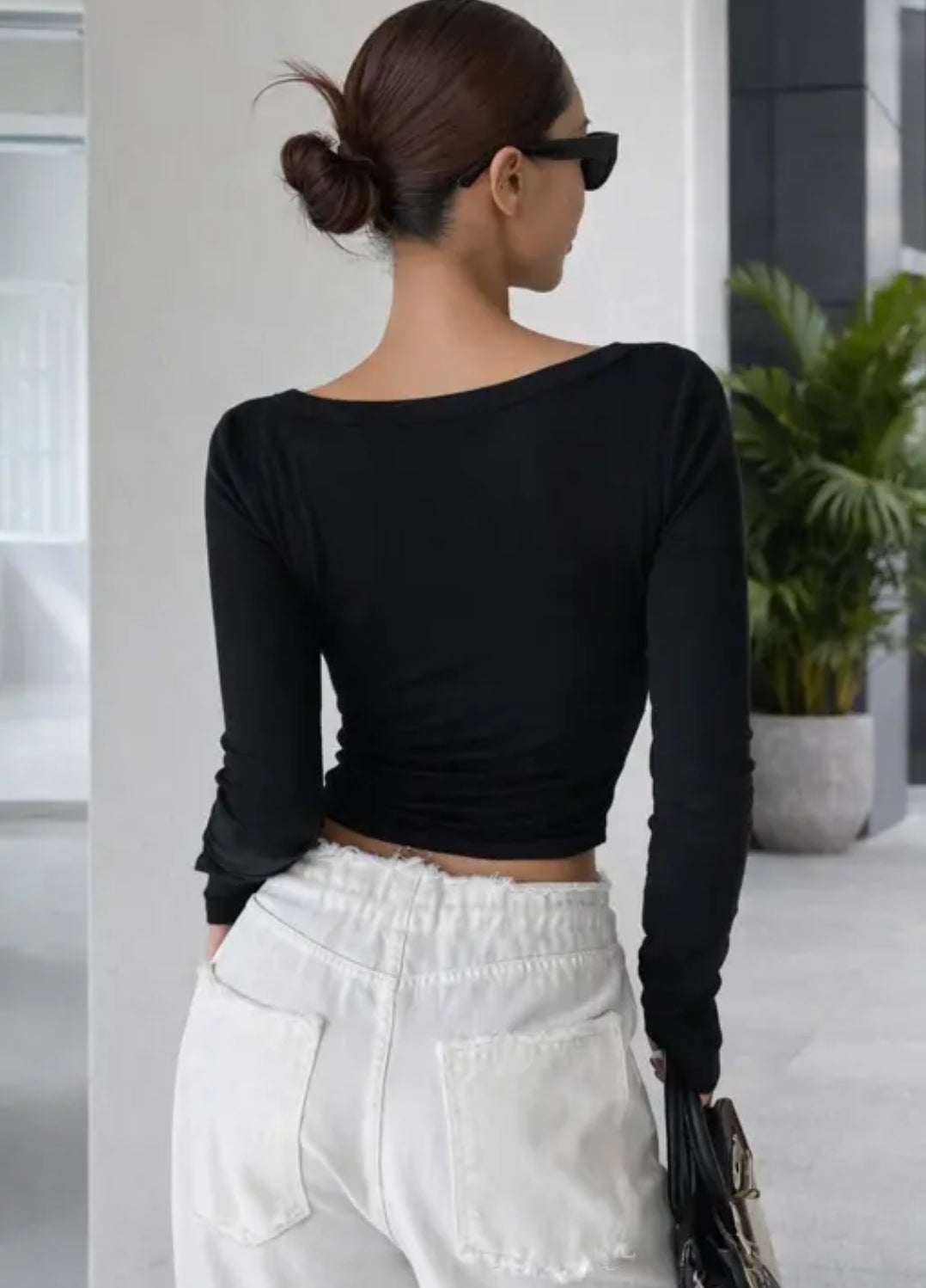 V-neck Full-selves Lycra Top