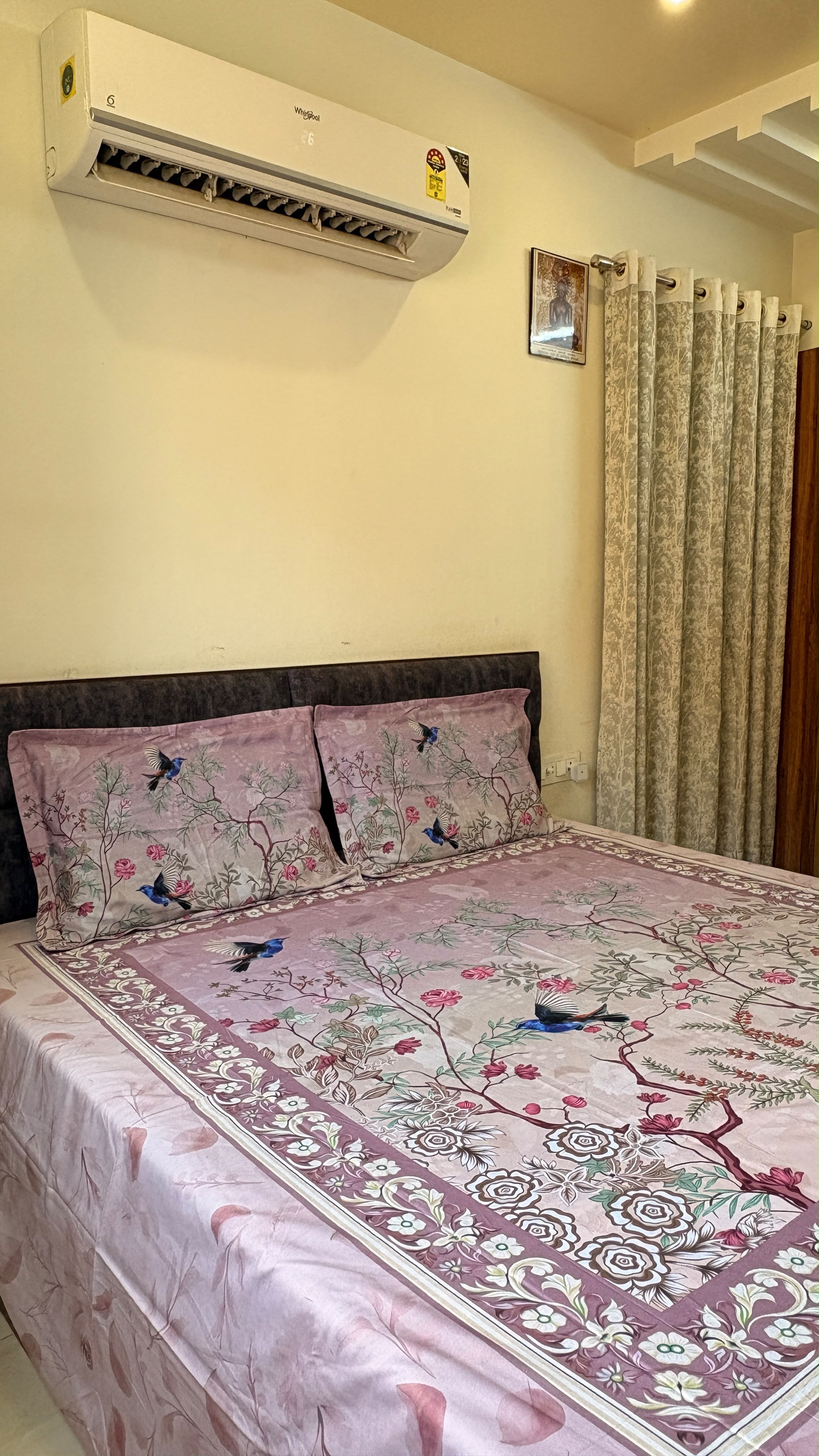 Pink Bird King Size Bedsheet