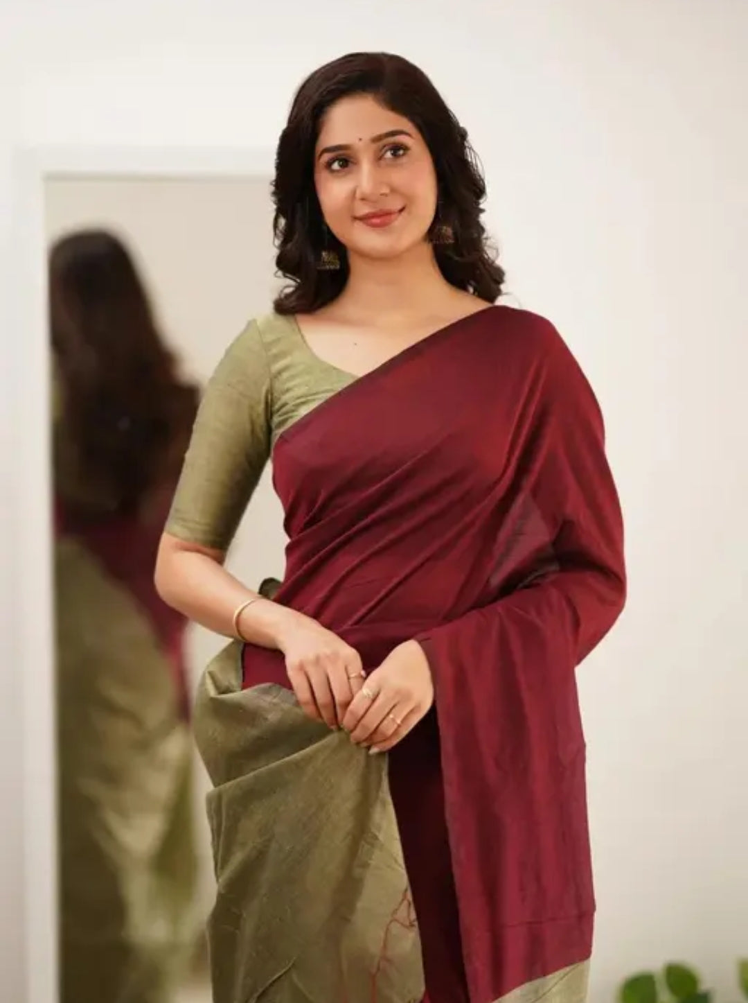 Woven Handloom Pure Cotton Duel Shade Saree - Maroon & Beige