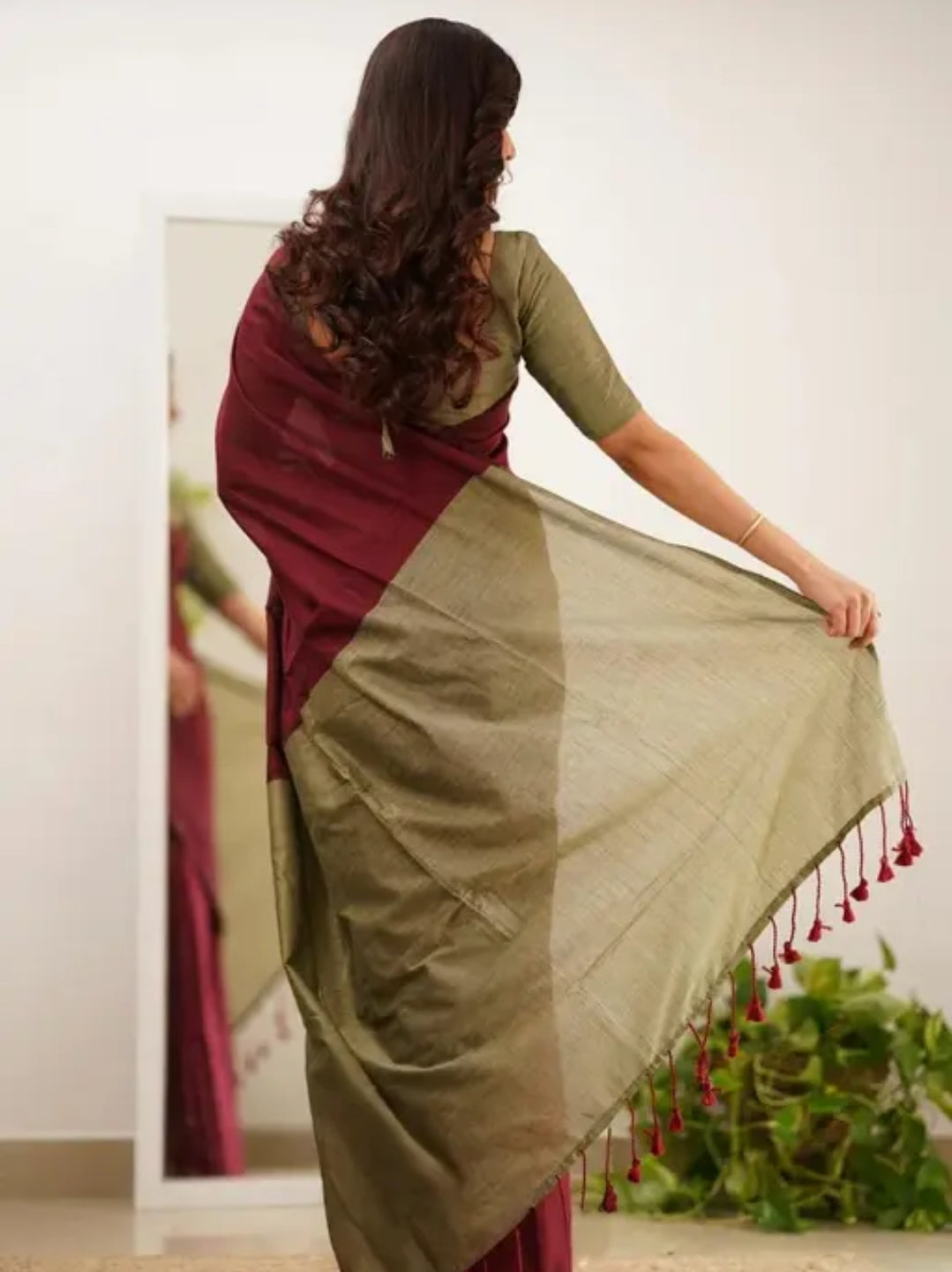 Woven Handloom Pure Cotton Duel Shade Saree - Maroon & Beige
