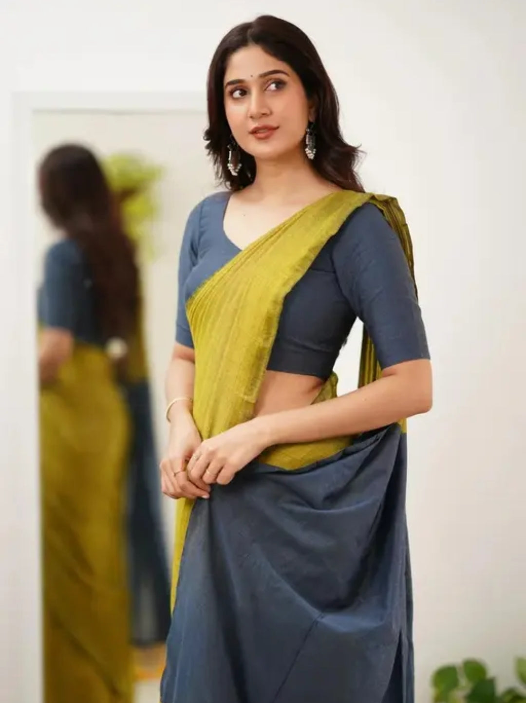 Woven Handloom Pure Cotton Duel Shade Saree - Yellow & Grey
